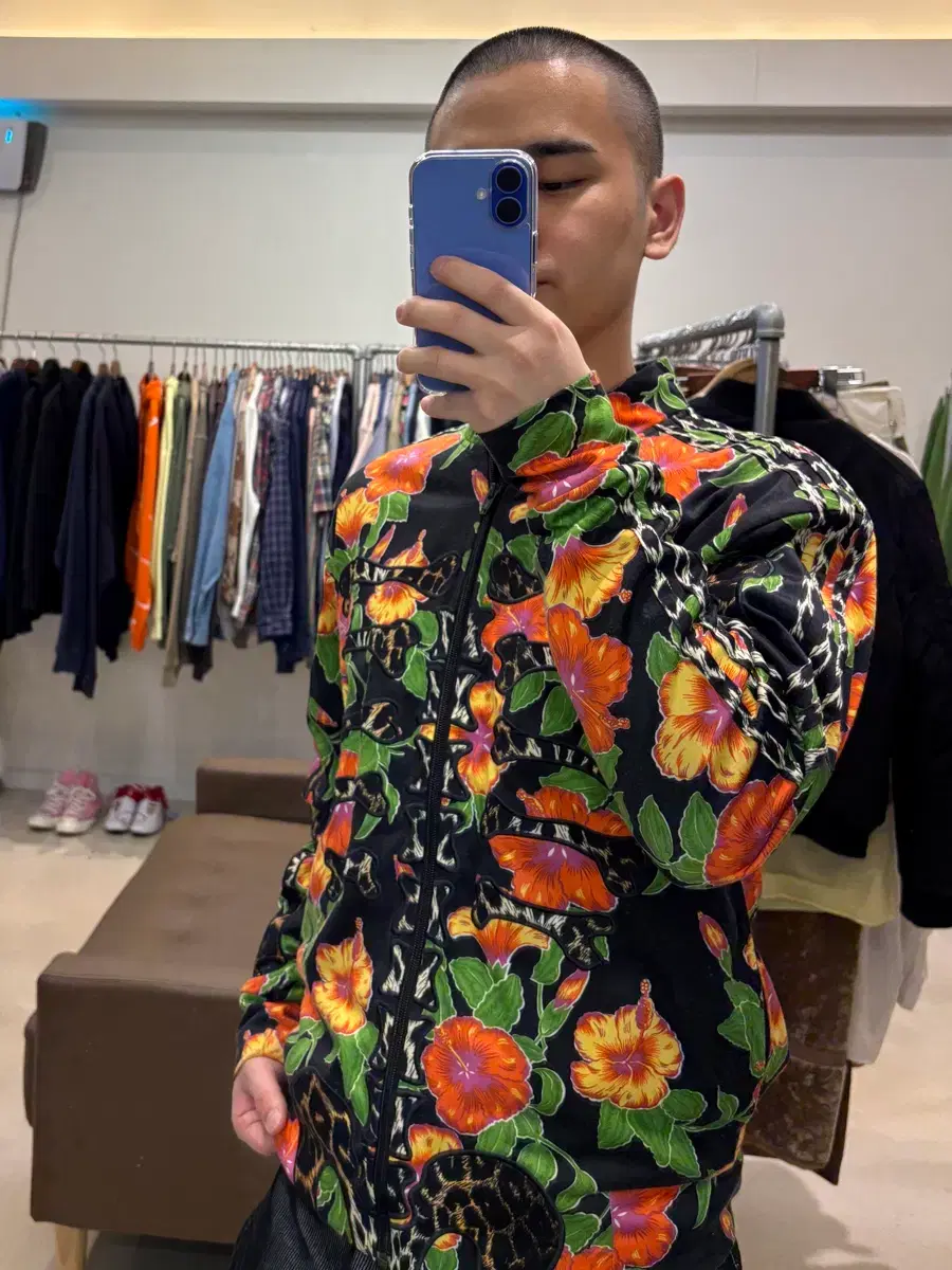 thumbnail-5